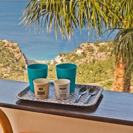 Mountain & Sea Villa Kyra Panagia Exterior photo
