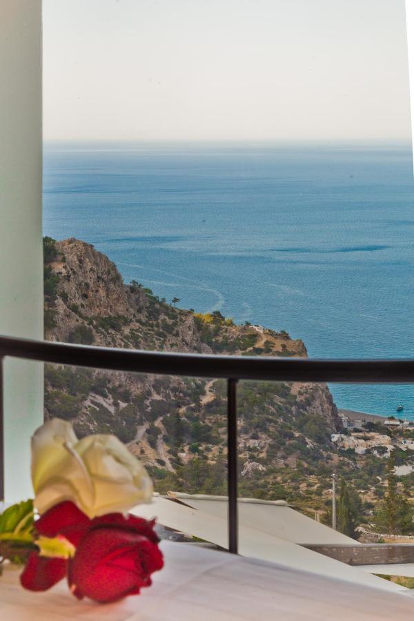 Mountain & Sea Villa Kyra Panagia Exterior photo