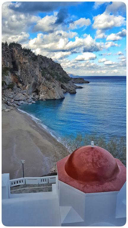 Mountain & Sea Villa Kyra Panagia Exterior photo